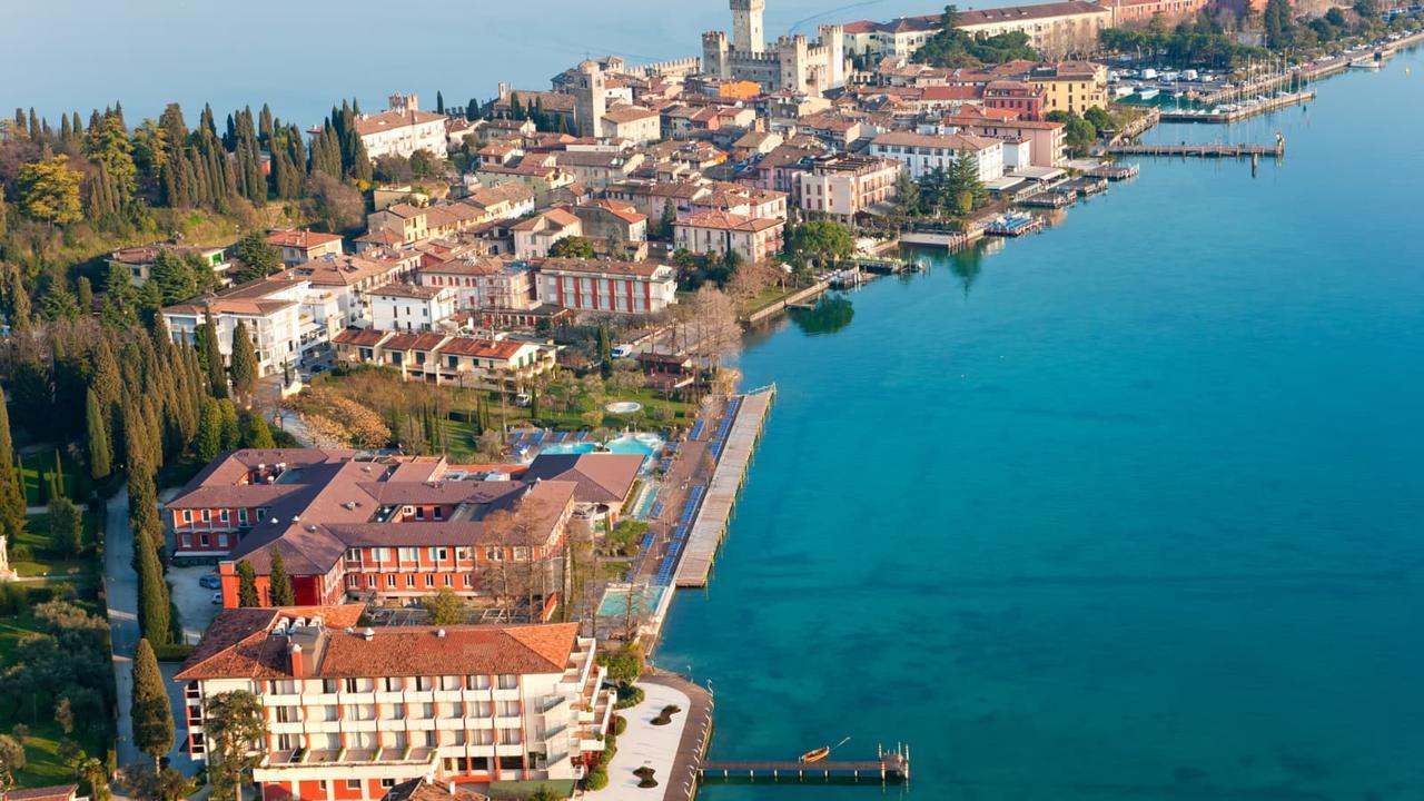 Aurora Sirmione Appartamenti Εξωτερικό φωτογραφία
